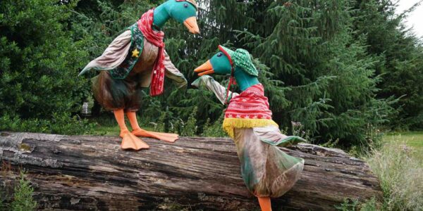 Christmas-Themed-Animal-Entertainers
