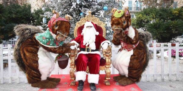Squirrel-Characters-With-Santa