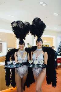 he Sparkling Showgirls for hire. Book our showgirls for Las Vegas-themed events, corporate events or product launches in London & the UK.
