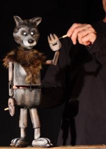 3 Little Pigs & Wolf puppet show for hire. Book our children's show for Easter events in the UK & London.