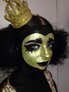 Face Painter for hire. Our Face Painter is available to book for private parties in London & the UK.