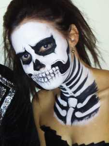 Halloween face painters for parties in the UK.