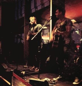Guitarist & vocalist duo for hire. Book our acoustic guitar duo for weddings in Maidstone & the UK.