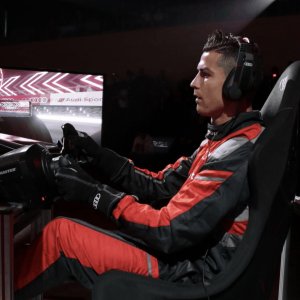 Automotive Virtual Reality 1