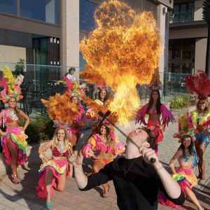 cabaret dancers for hire