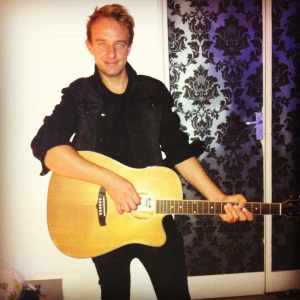Hire our male vocalist for your corporate event in London & the UK.