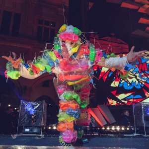 Amazing UV dancers