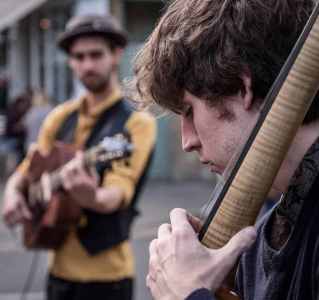 Gipsy folk band for hire. Our gipsy folk band is available in the UK.