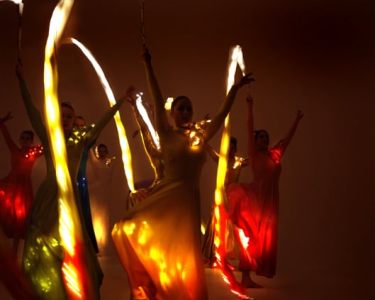 Luxury LED dancers, LED Ribbon and costumes for solo walk about acts and entertainment or a full LED stage show, that is ideal for large corporate events and gala dinner entertainment. London and the UK