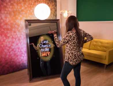Magic photo mirror for hire