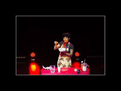 Hire our close-up magician for outdoor festivals in the UK & internationally.