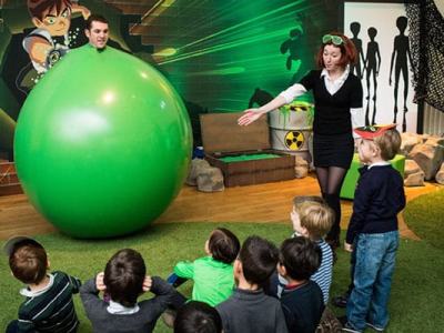 Children's Stage Shows for hire. Book our Children's Themed Shows for corporate events in London & the UK.