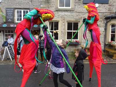 Dragon Stilt Walkers 1