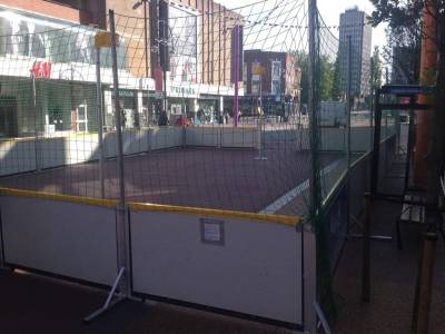 Football courts for hire. Our sports pitch can be hired in London and the UK.
