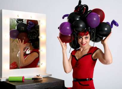 Balloon artist make over show for hire London/UK