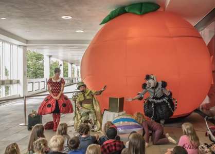 Curious Peach, the latest street theatre production by Curious Company
