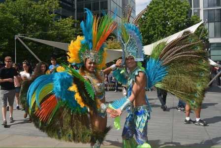 Colourful Rio-themed dancers for hire. Our Toucan Dancers are available to book for summer events in the UK & London.