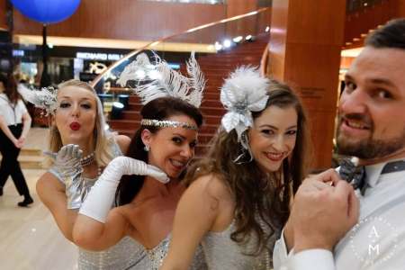 Hire great gatsby entertainment for themed events in London and the UK