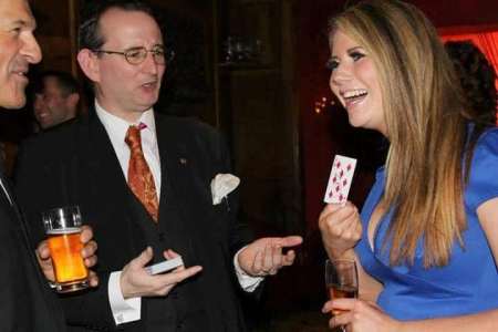 The Royle Magician is the perfect entertainer to book for trade shows in London & the UK.