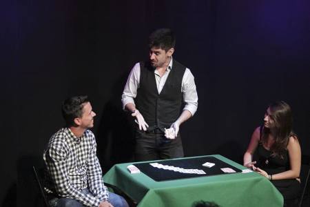 Hire Spanish magician, available across Spain