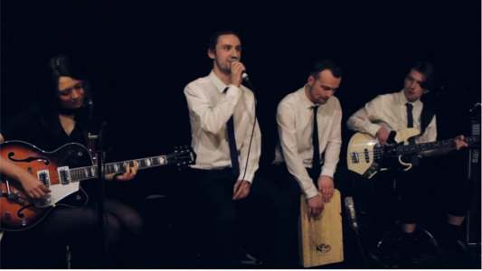 Live function band for hire. Book our live function band for gala dinners in London & the UK.