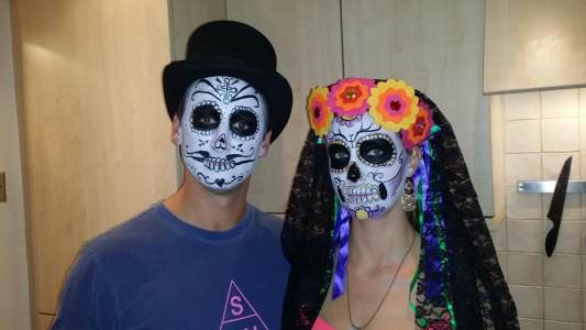Face Painter for hire. Book our Face Painter for themed events in London & the UK.