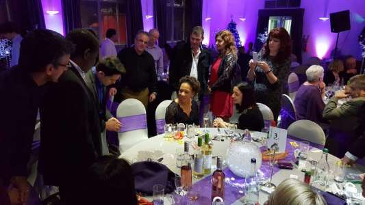 Hire our walkabout magician in the UK for gala dinners.