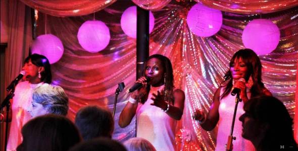 Book our soul singers for your wedding in London & the UK.
