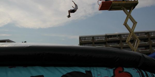Giant-Airbag-Hire