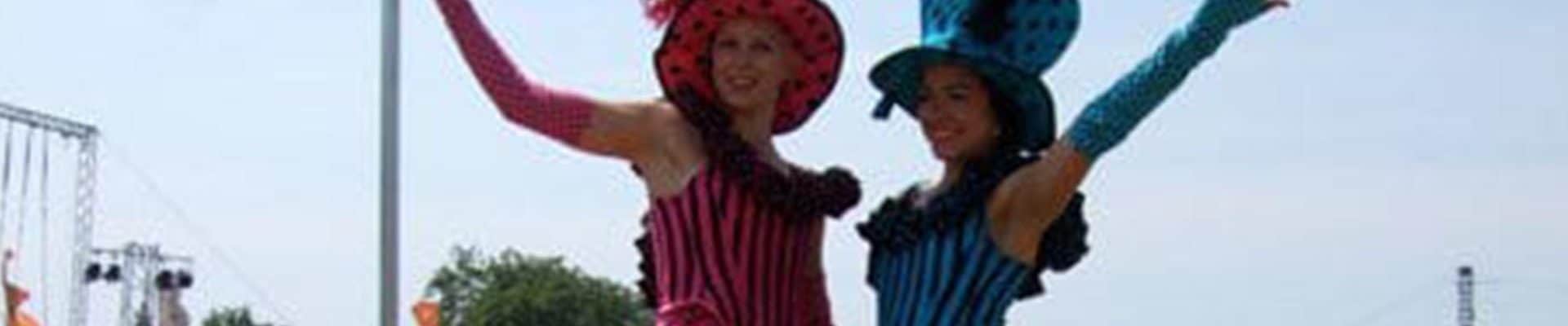 The-Spotty-Ladies-Stilt-Walker-Duo The-Spotty-Ladies-Stilt-Walker-Duo