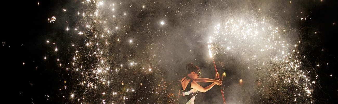 Vegas-Entertainment-Fire-Performer