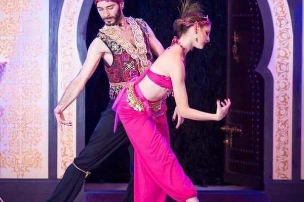 Hire our Arabic entertainment for your private event, available across the UK