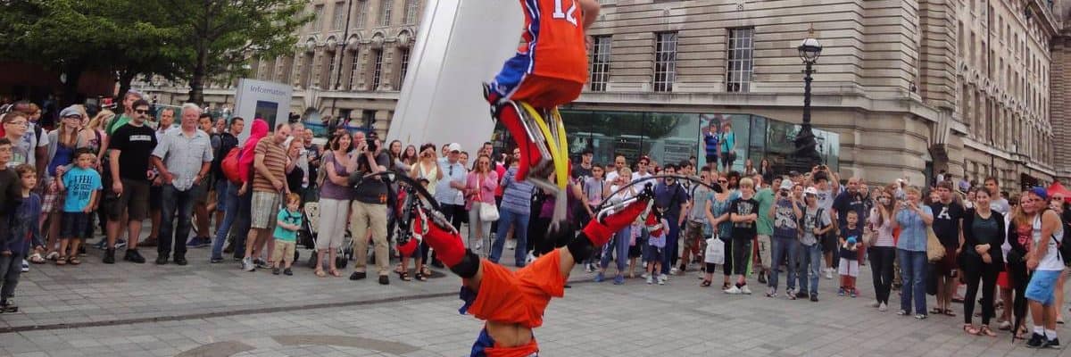 Bouncy Basketball Acrobats for hire. Book our bouncy stilt walkers for shopping centre events in London & the UK. Bouncy Basketball Acrobats for hire. Book our bouncy stilt walkers for shopping centre events in London & the UK.