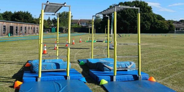 mobile-assault-course-teams