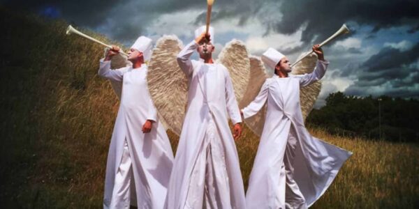 Angel-Performers-For-Christmas-Events