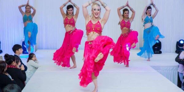 Bollywood-Dancer-Hire
