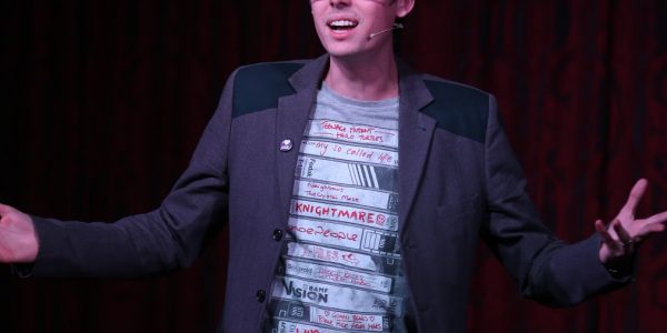 Chris-Cox-Online-Magician