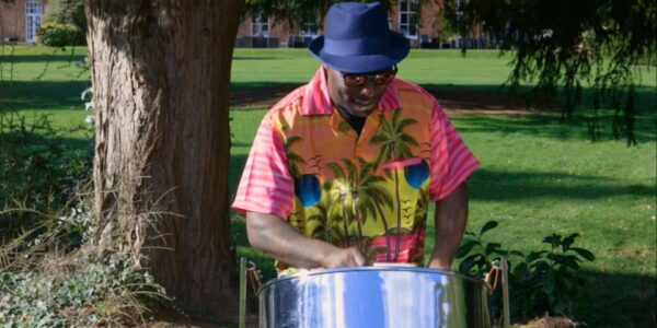 Colourful-Steel-Drummer