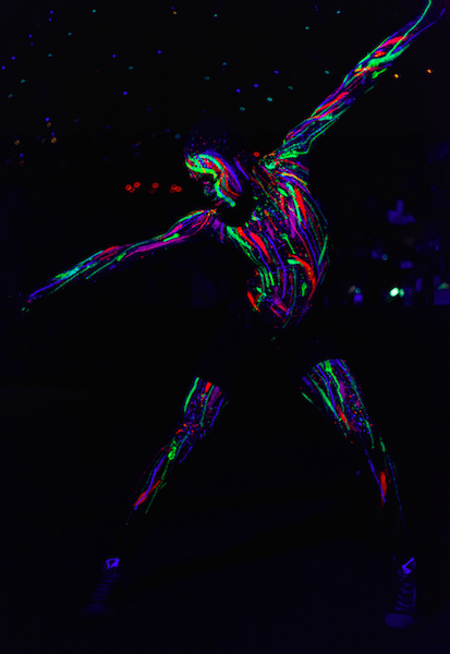 Dynamic-UV-Dancers-Body-Art