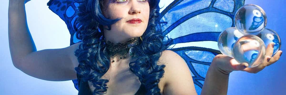 Fairy-Contact-Juggling-Performer Fairy-Contact-Juggling-Performer