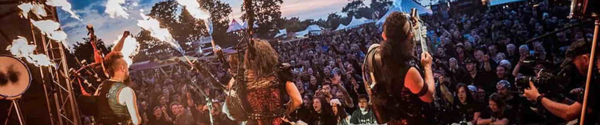 Flaming-Bagpipe-Rock-Show
