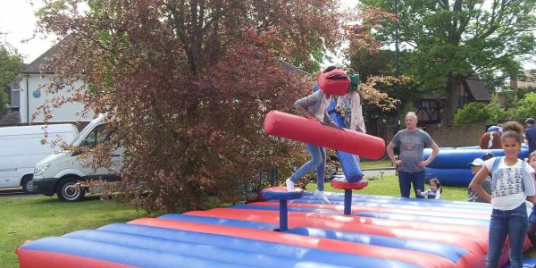 Gladiator-Joust-Game-Inflatable
