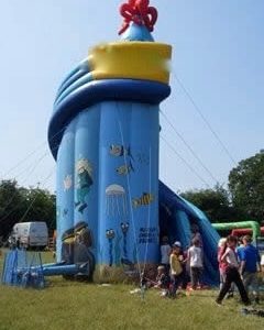 Inflatable-Helter-Skelter-For-Hire