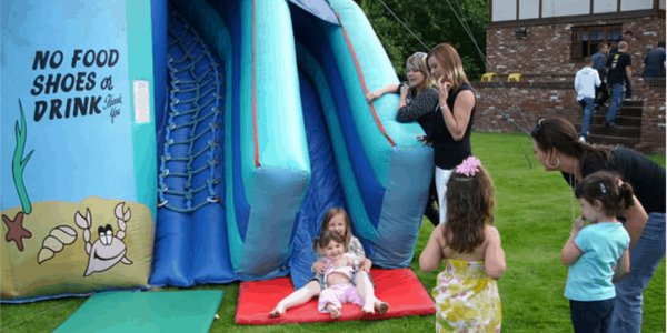 Inflatable-Helter-Skelter-Hire