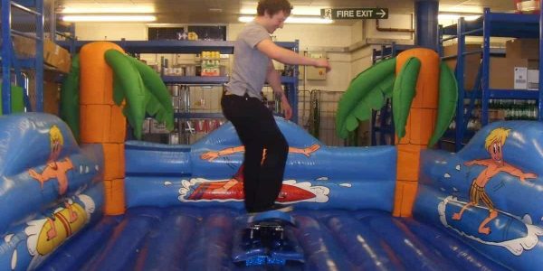Inflatable-Surf-Simulator