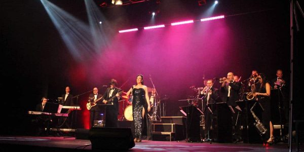 James-Bond-Tribute-Band