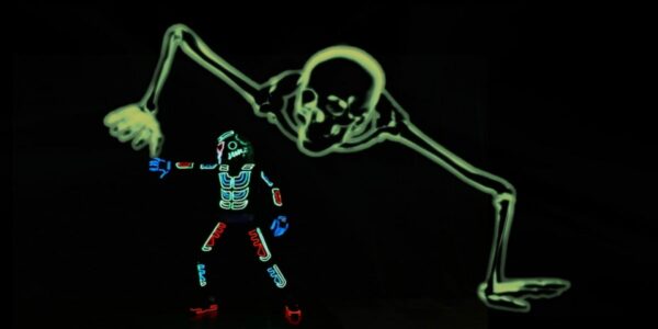 LED-Dancer-With-Skeleton