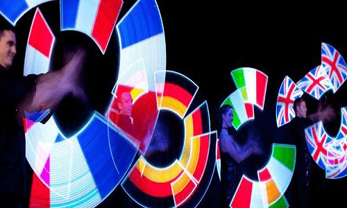 LED-Light-Juggling-Show