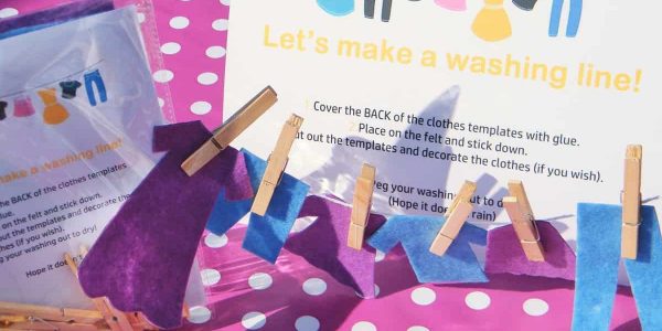 Little-Hands-Creative-Craft-Activity-Stand