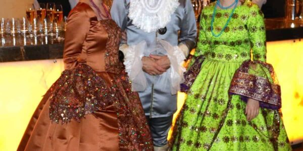 Masquerade-Themed-Meet-And-Greet-Performers